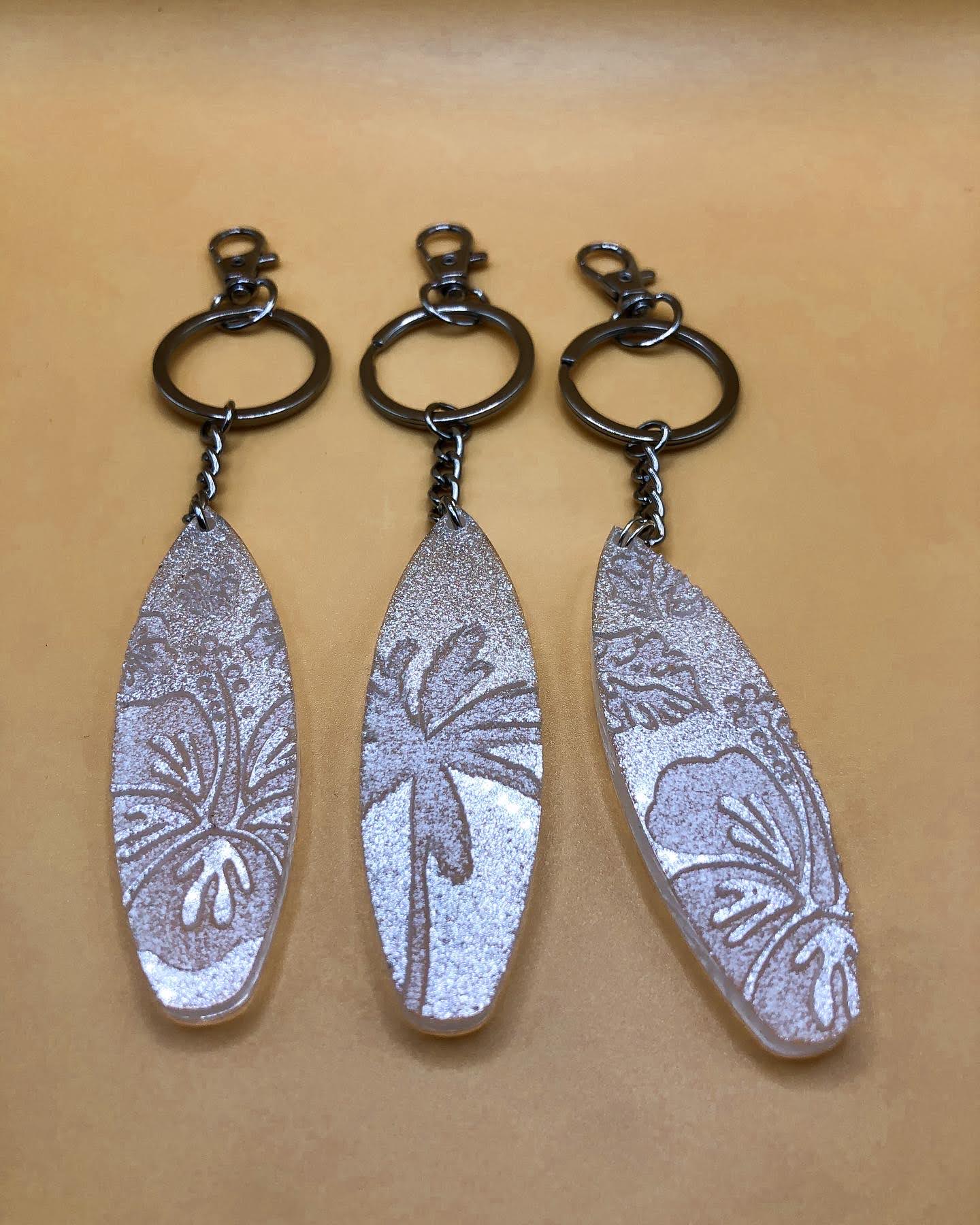 Hibiscus Surfboard Keychain with Snap Hook