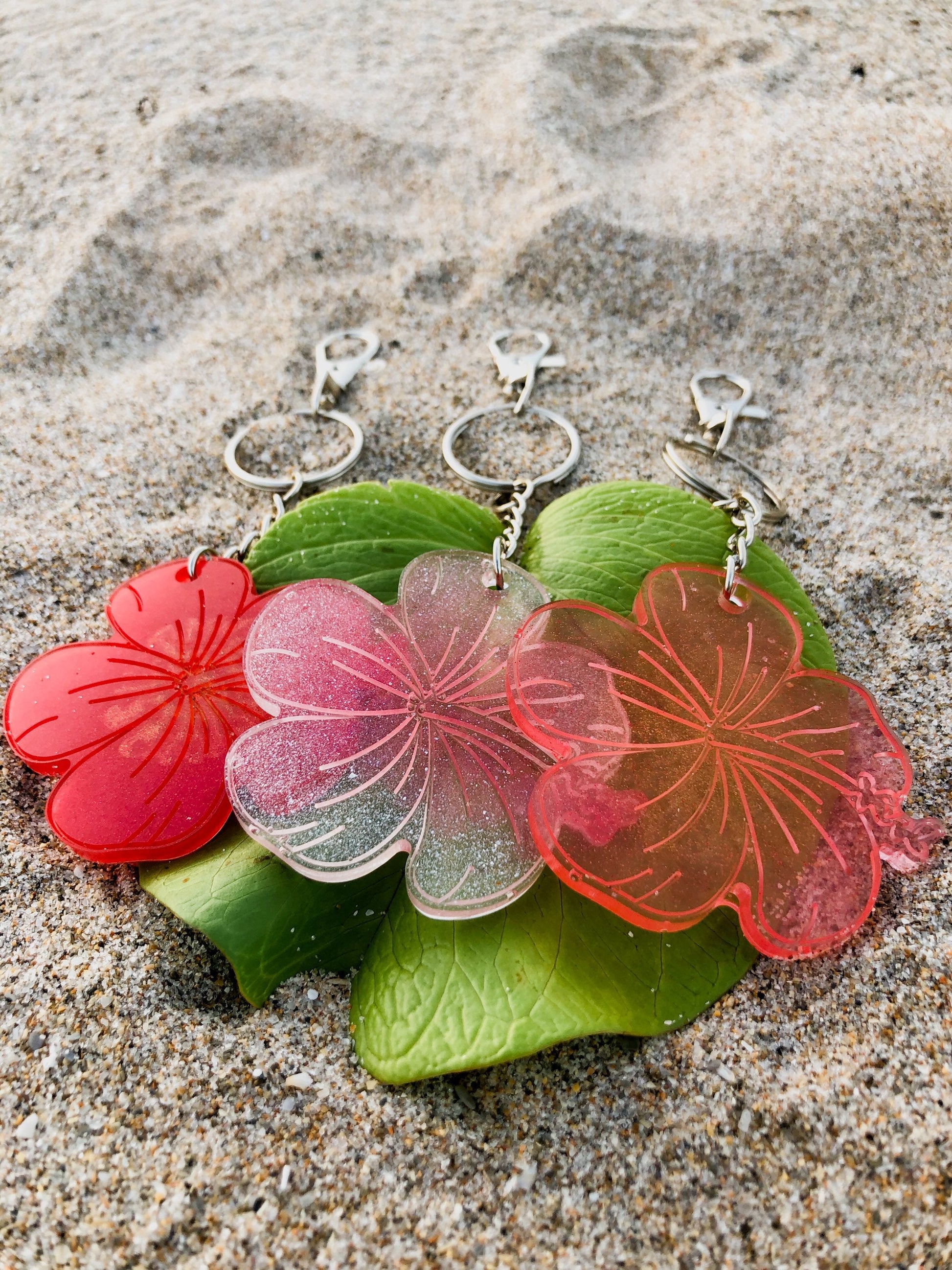 Hibiscus Flower Keychain with Snap Hook – Providencia Co.
